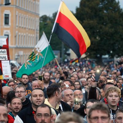Manifestation organisée par le parti d'extrême droite Pro Chemnitz suite au meurtre d'un allemand par des immigrés syriens et irakiens