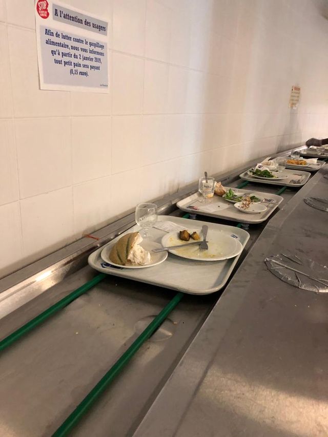 Tapis roulant cantine Radio France