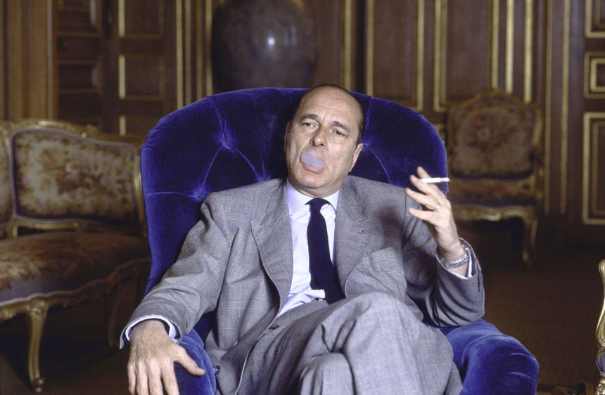 Dans son bureau de 1er ministre durant une interview au Time.