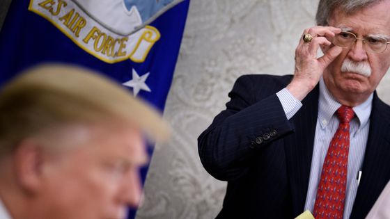 John Bolton avec Donald Trump en mai 2019 ©AFP - Brendan Smialowski