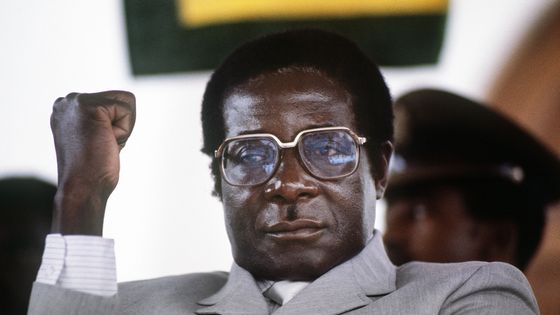 L'ex président zimbabwéen Robert Mugabe ©AFP - ALEXANDER JOE
