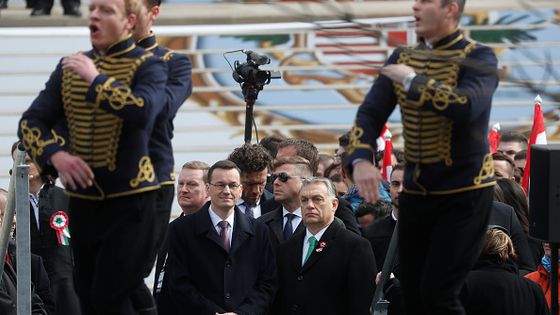 Viktor Orban assiste aux célébrations du soulèvement de la Hongrie contre l'empire des Habsbourg de 1848. ©Getty - Laszlo Balogh