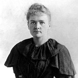 Maria Sklodowska vers 1895.