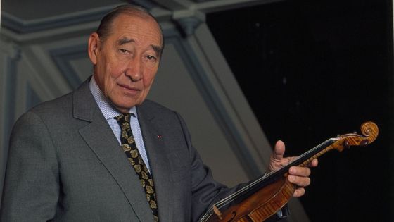Etienne Vatelot : l'âme musicale d'un luthier, prod. Claude Maupomé (1981) / Trésors de France Musique ©Getty - Jean-Luc PETIT/Gamma-Rapho