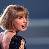 Taylor Swift en 2016 lors de la cérémonie des Grammy Awards