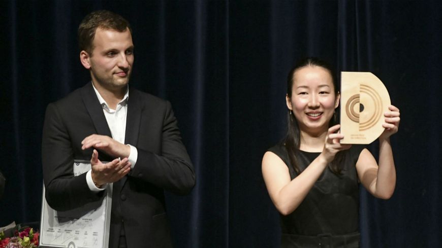 Nodoka Okisawa, Grand Prix de Direction du concours de Besançon et à gauche Victor Jacob, mention spéciale du jury