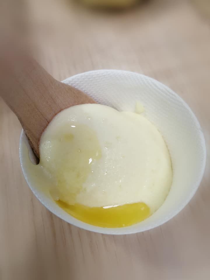crème glacée à l'huile d'olive