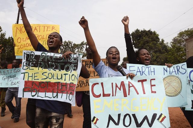 Des manifestants pour le climat en Ouganda.