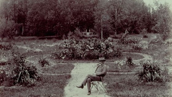 Tchaïkovski dans son jardin à Klin, Russie ©Getty - Bojan Brecelj / Corbis Historical