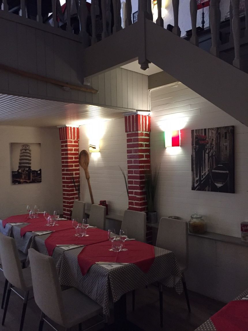 La salle de restaurant.