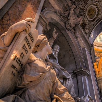 "novi opera eius et fidem" (de nouvelles œuvres et la foi), Vatican