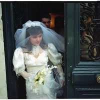 Mariée dans le quartier de Barbès-Rochechouart à Paris en 1993