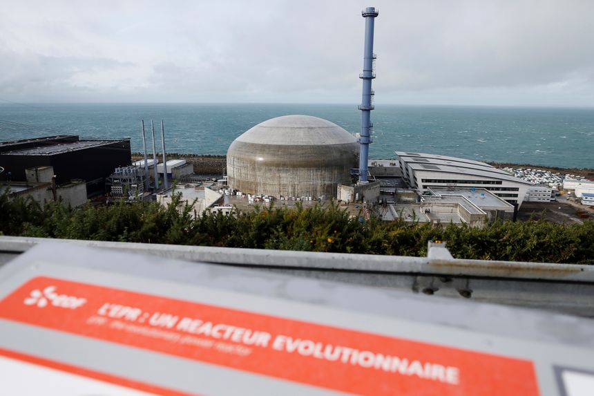 16 novembre 2016, sur le site de l'EPR de Flamanville (Manche), toujours en construction
