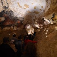Réplique de la grotte de Lacaux à Montignac.