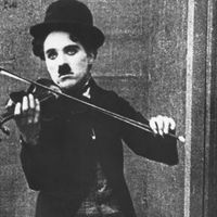 Charlie Chaplin dans Le Vagabond (1915)