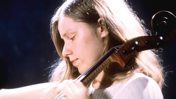 Jacqueline du Pré joue le Concerto pour violoncelle d'Edward Elgar
