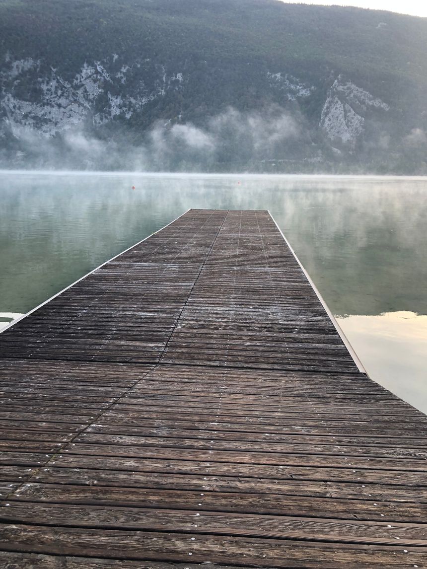 Brume sur le lac d'Aiguebelette