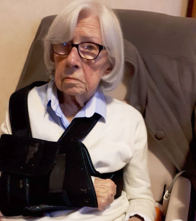 Huguette a été prise en charge à l'hôpital Percy, situé en face de Korian Bel'Air. La radio révèle une fracture.