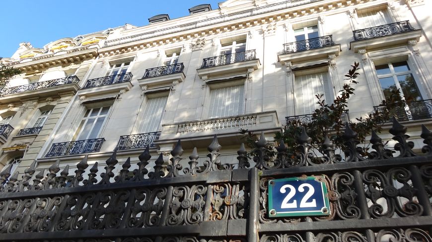 L'appartement de Jeffrey Epstein à Paris, 22 avenue Foch.