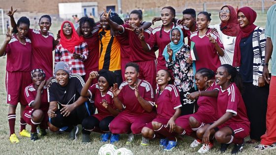 Les joueuses de la Ligue de football féminin du Soudan, club Abbasiya, à Omdurman ©AFP - ASHRAF SHAZLY