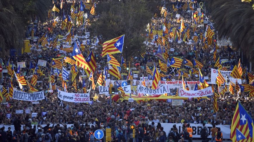 Samedi, les indépendantistes ont défilé dans les rues de Barcelone pour une Catalogne indépendante