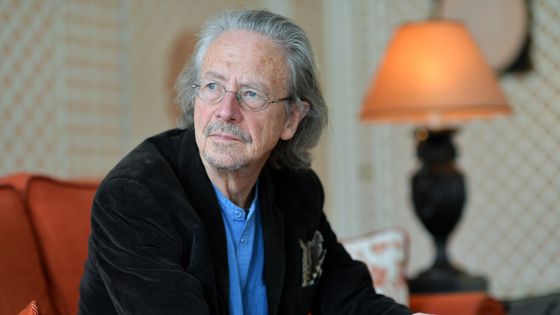 Peter Handke, écrivain, dramaturge, réalisateur et scénariste, et prix Nobel de littérature 2019. ©AFP - BARBARA GINDL / APA