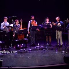 Josquin des Prez : Baisés moy ma doulce amye (Comet Musicke)