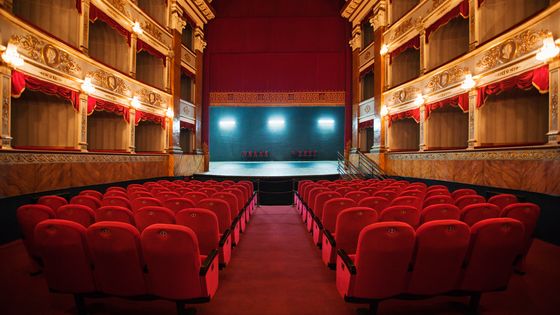Quelles pièces aller déguster au théâtre ? ©Getty - Nikada