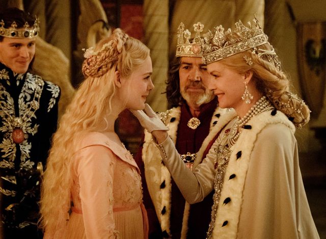 "Maléfique : Le Pouvoir du Mal" : Elle Fanning, Harris Dickinson, Michelle Pfeiffer et Robert Lindsay