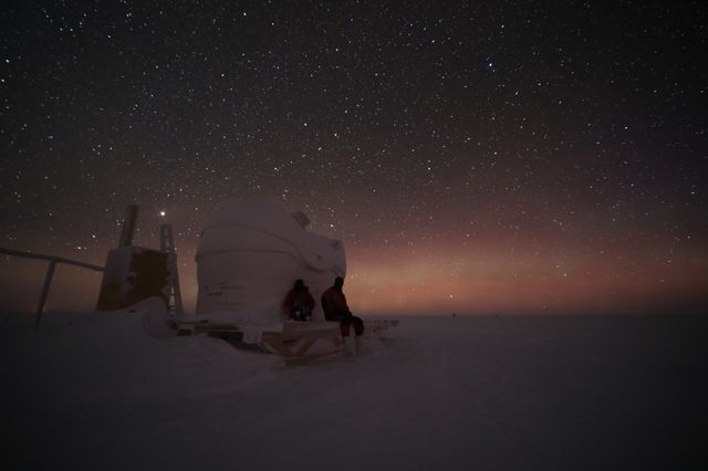 Durant l'expédition de Cyprien Verseux en hivernage au cœur de l’Antarctique, hiver 2018