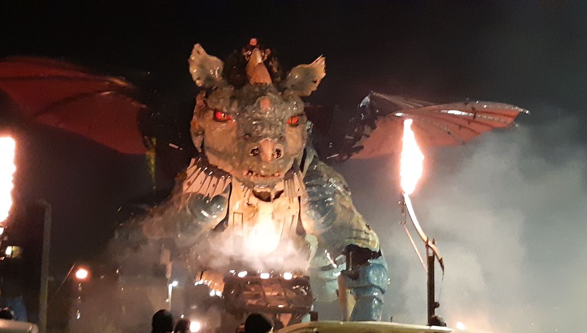 Video Le Dragon Des Mers Investit Calais