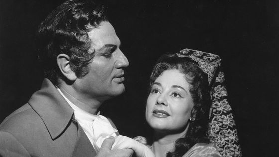 Erika Köth et Ernst Haefliger au Deutsche Oper de Berlin en 1962 ©Getty - Harry Croner/ullstein bild