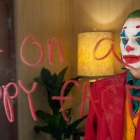 Joker est à sa façon, sinueuse et complexe, une sorte de prequel pour les anciens Batman.