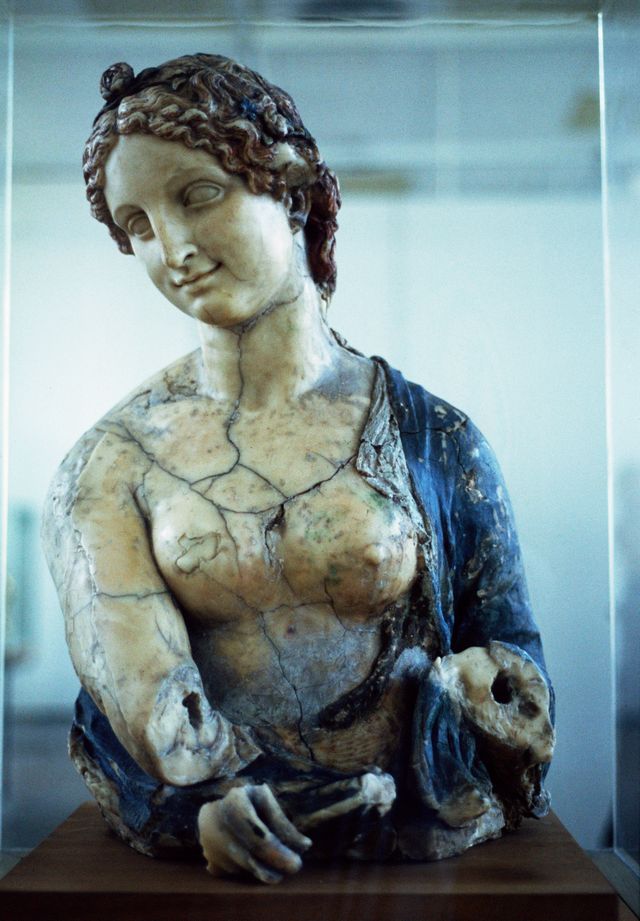 La Flora de Léonard de Vinci, au Kaiser Museum de Berlin est-elle un faux ?