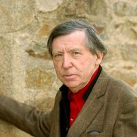Michel Ragon au Festival du livre de Montaigu le 9 avril 2005.
