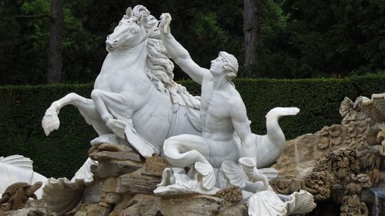 Fontaine de Neptune, Château de Schönbrunn, Vienne (détail)@Yelkrokoyade - Wikimedia Commons
