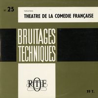 Dans le théâtre : Foule animée à l'entracte / Trois coups retentir lentement puis silence dans la salle