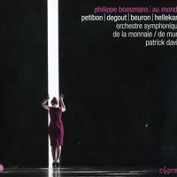 Au monde : Ouououououou et voilà maintenant tu fais partie de nous (Scène 4) La plus jeune fille le père et le fils aîné