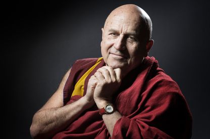 Matthieu Ricard docteur en génétique cellulaire et moine bouddhiste tibétain, Matthieu Ricard docteur en génétique cellulaire et moine bouddhiste tibétain,