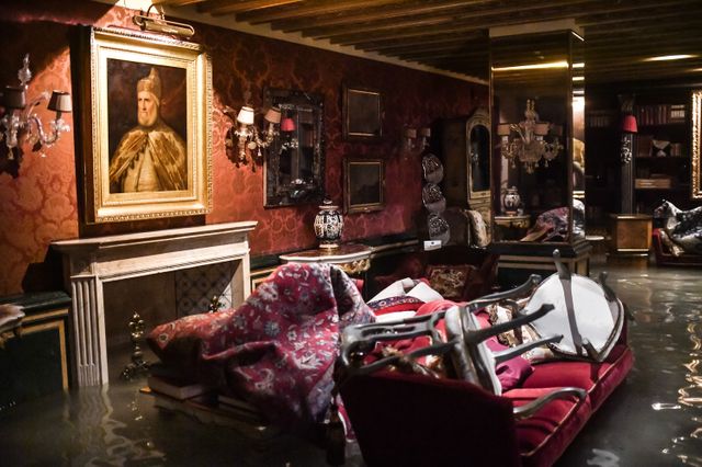 Une partie du Palais Gritti, hôtel de luxe situé près du Grand Canal, complètement inondée.