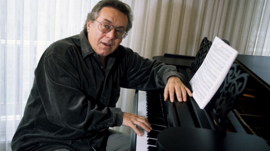 Peter Schreier, grand ténor et chef d'orchestre allemand, est mort le mercredi 25 décembre 2019 à l'âge de 84 ans
