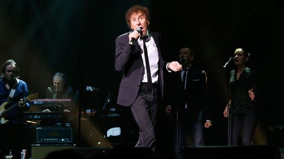 "Je ne vais tout de même pas chanter Allo maman bobo à 75 ans !" Et pourquoi pas Alain ? ©Getty - Bertrand Rindoff Petroff