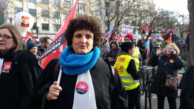 Rachel, avocate, croisée dans le cortège du 10 décembre