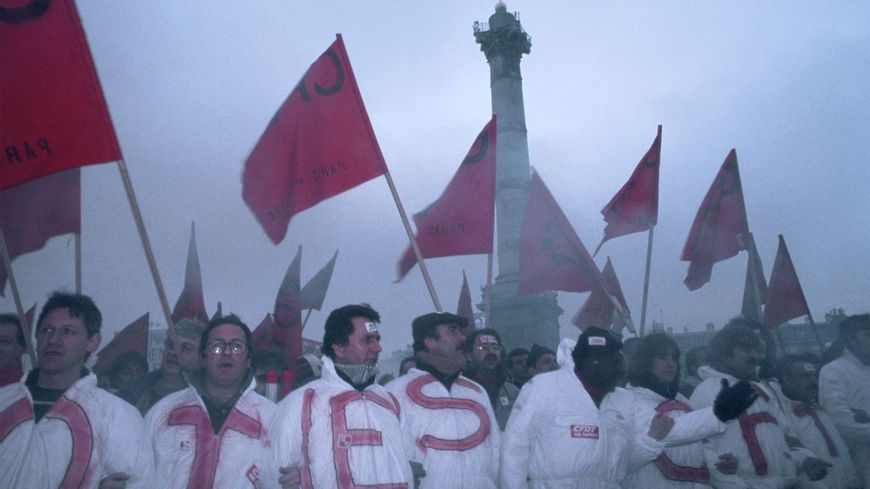 Manifestation contre le plan Juppé à Paris le 12 décembre, au pic du mouvement