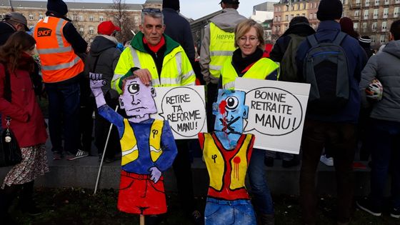 Faible mobilisation mais ambiance bon enfant à Paris ©Radio France - Corinne Fugler