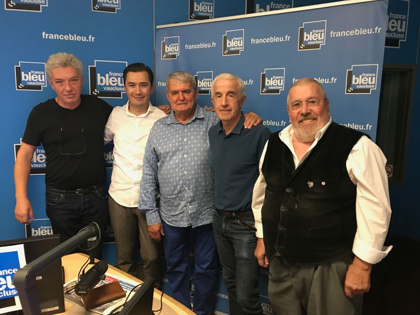 Christian ÉTIENNE (au centre) et Robert EYMONY (à droite) nous parlent de cuisine provençale !