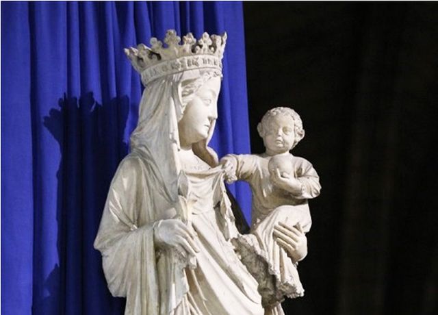 La vierge du pilier
