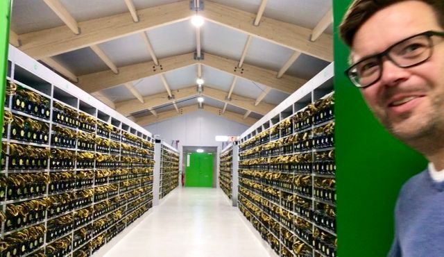 Daniel Jonsson, « large scale cryptocurrency mining specialist »