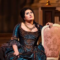 La mezzo-soprano géorgienne Anita Rachvelishvili photographiée sur scène le 28 décembre 2018 au Metropolitan Opera de New York, dans 'Adriana Lecouvreur' de Francesco Cilea