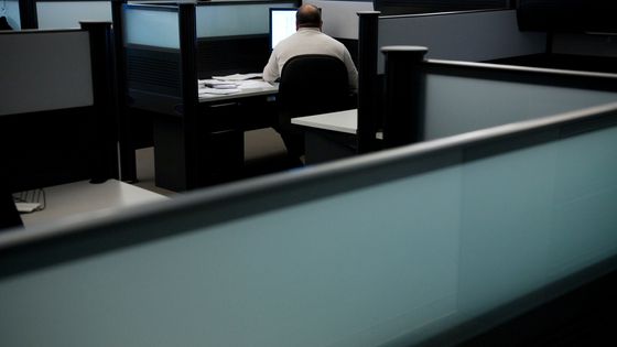 Le travail colonise les emplois du temps et se dilue dans le temps consacré au repos, dans une injonction à la productivité constante ©Getty - .